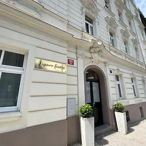 4* Aparthotel Figaro