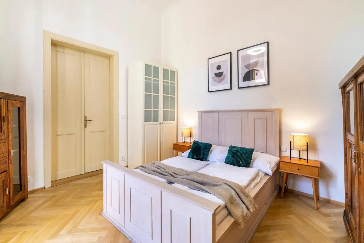 Celetná 12 - Old Town Apartments Praga
