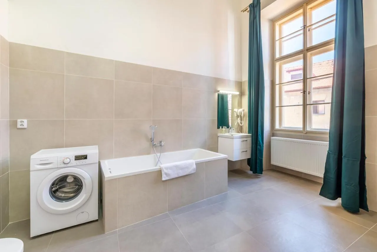 Apartahotel Celetná 12 - Old Town Apartments Praga
